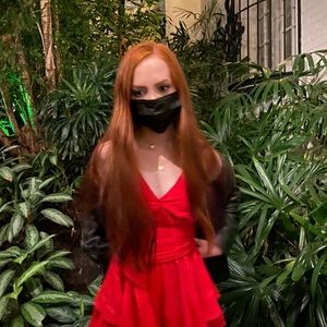 Meet your Posher, Lindsey